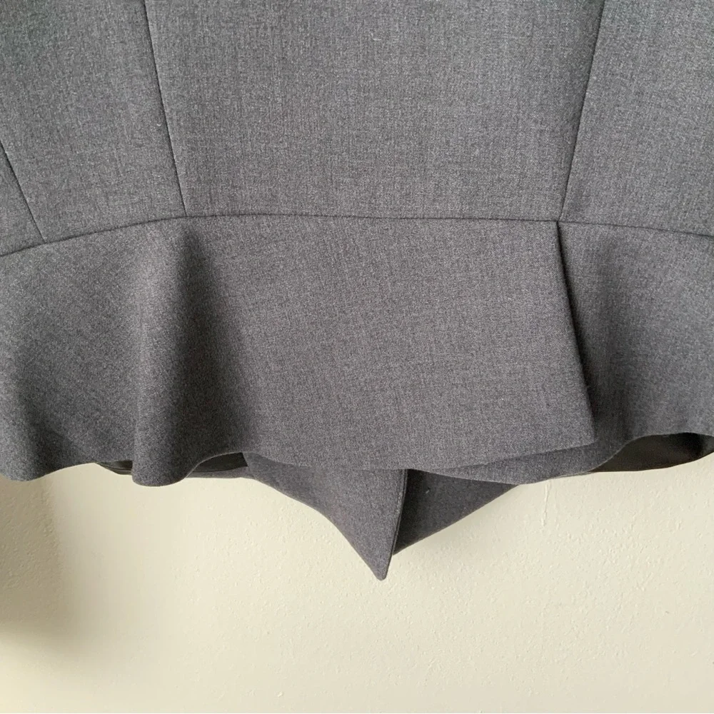 TAHARI Blazer Cropped Office Corpcore Minimalist Gray Size 12 Minimalist